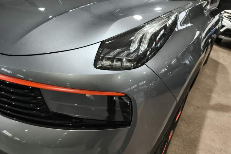 Used Lynk & Co 01 2019 2.0T Two-Wheel Drive Zhaopu Version China VI Standard Left Front Headlight