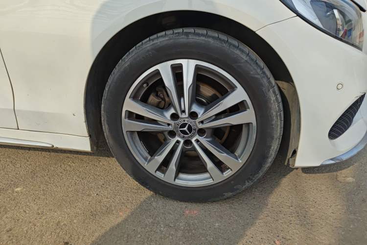 Used Mercedes-Benz C-Class 2017 C 200 L Sport Edition
