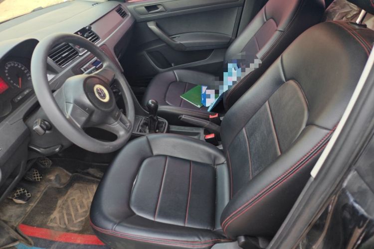 Used Volkswagen Santana 2015 1.4L Manual Fashion Edition Left Front Seat