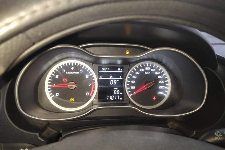 Used Bestune X40 2017 1.6L Manual Luxury Edition