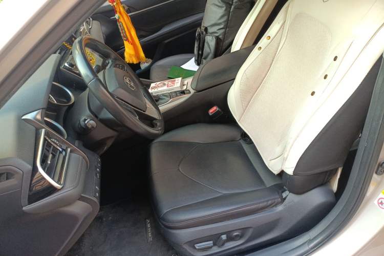 Used Toyota Camry 2018 Dual-Engine 2.5 HG Luxury Edition