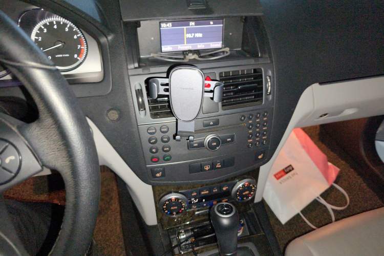 Used Mercedes-Benz C-Class 2010 C 200 CGI Fashion Model