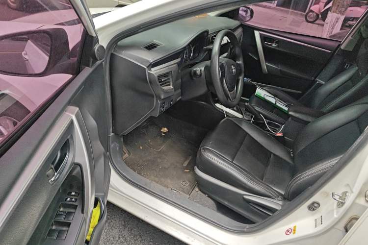 Used Toyota Corolla 2017 1.2T CVT GL
