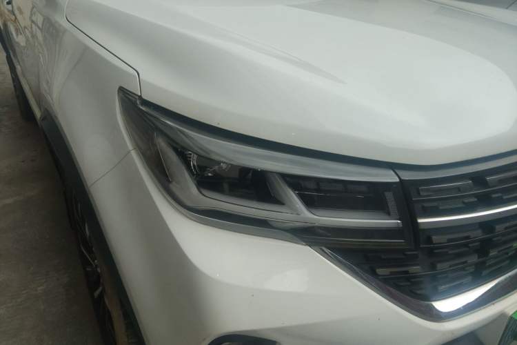 Used FORTHING T5L 2019 1.5T CVT Luxury 7-Seater
