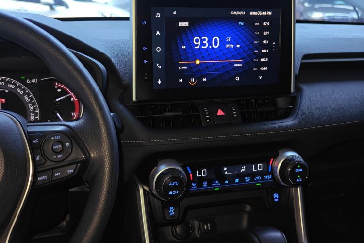 Used Toyota RAV4 2021 2.0L CVT Two-Wheel Drive Fashion Edition
