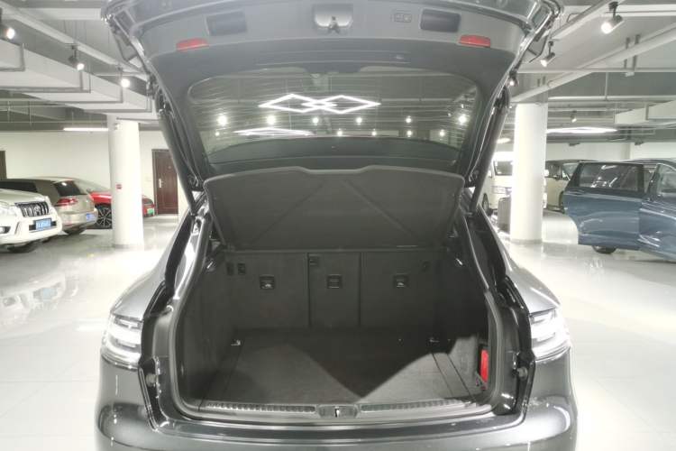 Used Porsche Macan 2023 Macan 2.0T