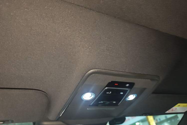 Used BYD Seal 2023 DM-i 1.5T 121km Prestige Model Headliner