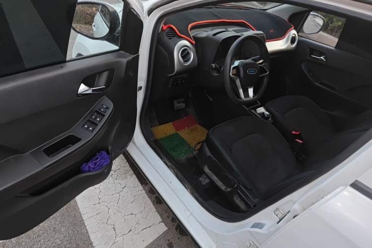 Used JMEV Xiao Qilin 2022 Heart-Pounding Edition
