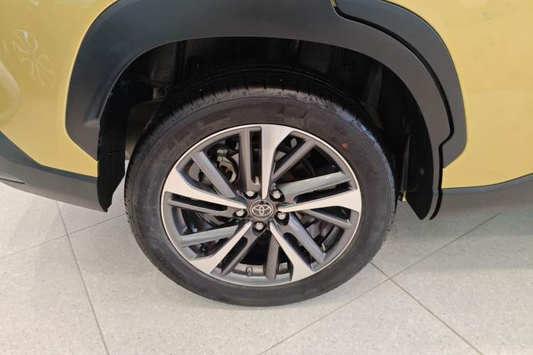 Used Toyota FRONTLANDER 2022 2.0L CVT Luxury PLUS Edition
