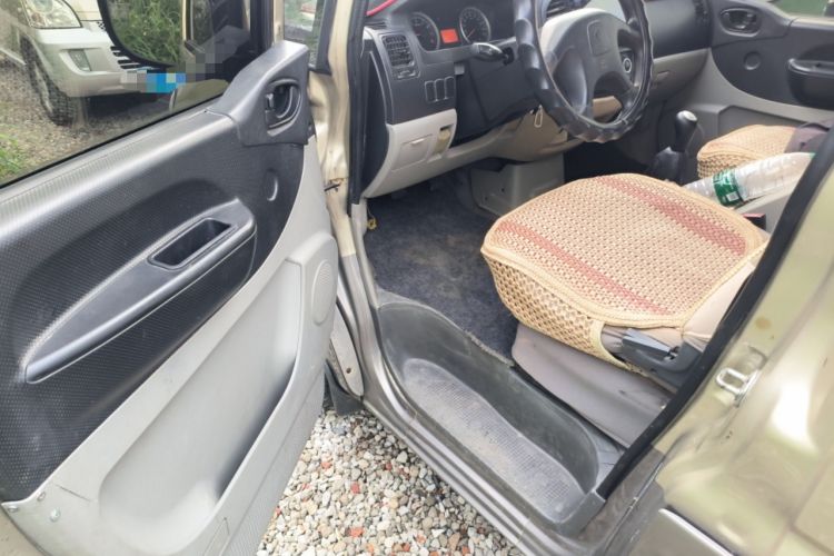 Used FORTHING Lingzhi 2016 M3L 1.6L 7-Seater Comfort Model
