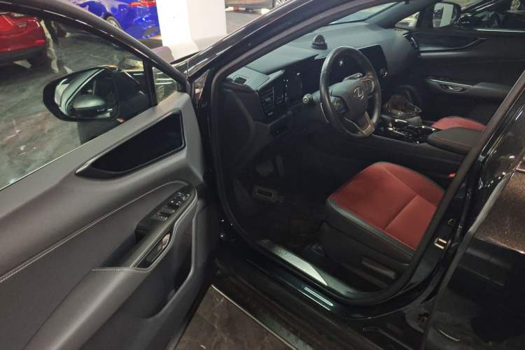 Used Lexus NX 2024 260 Front-Wheel Drive Chuanchi Edition
