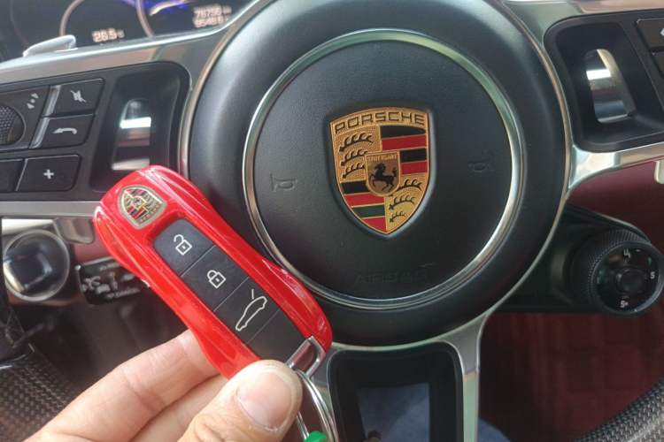 Used Porsche Panamera 