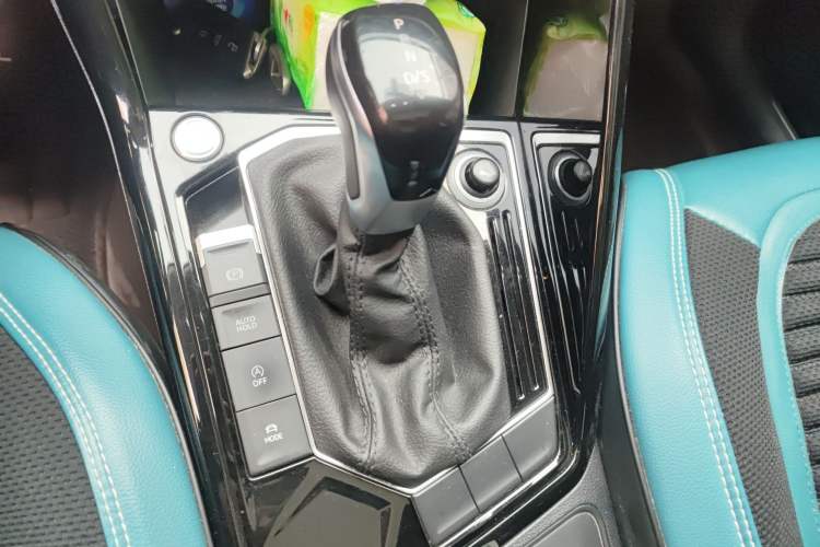 Used Volkswagen Tayron 2020 330TSI Two-Wheel Drive Luxury Smart Connectivity Version
