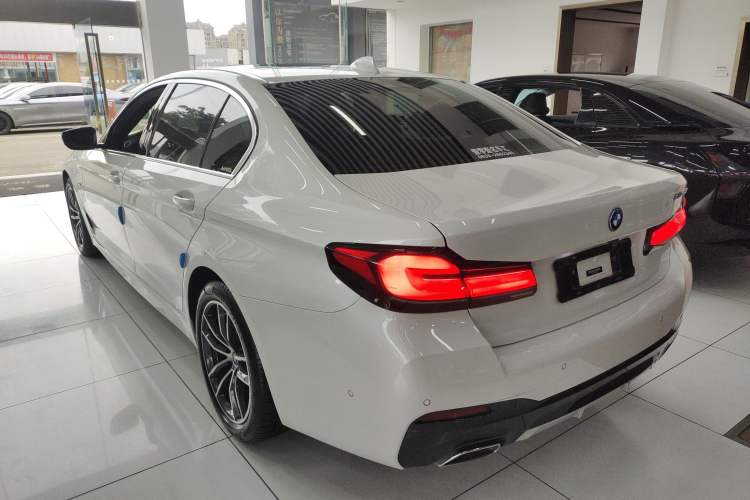 Used BMW 5 Series New Energy 2022 535Le M Sport Package Rear Left 45 Deg