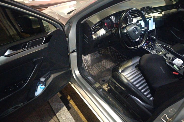 Used Volkswagen Magotan 2017 330TSI DSG Leading Model Driver Seat