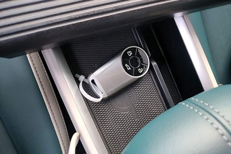 Used ORA Good Cat 2021 400km Standard Range Venus Edition Lithium-Ion Battery
