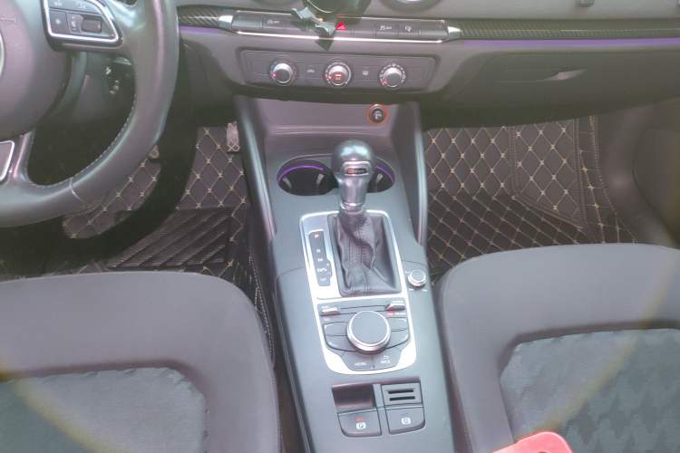 Used Audi A3 2016 Limousine 35 TFSI Prestige Edition
