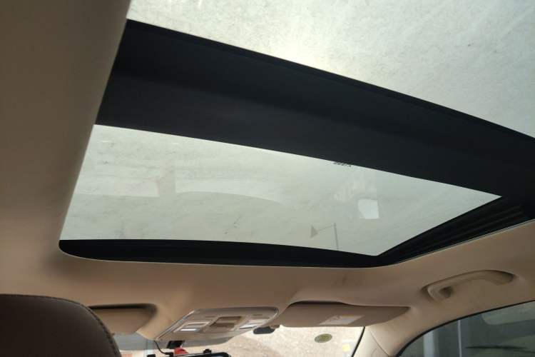 Used Geely Auto Emgrand X7 Sport 2021 1.8TD DCT Two-Wheel Drive Asian Games Edition