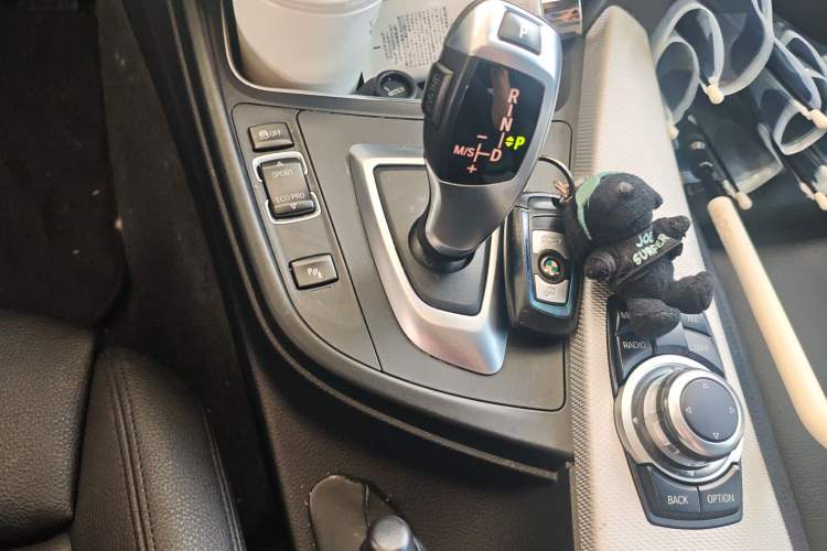 Used BMW 3 Series GT 2017 320i M Sport
