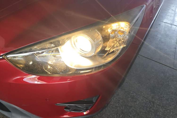 Used Mazda CX-5 2015 2.0L Automatic Two-Wheel Drive Urban Version Left Front Headlight