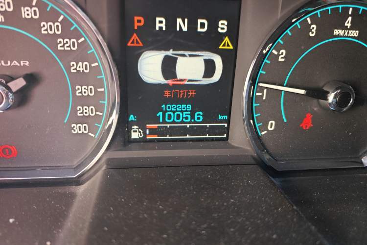 Used Jaguar XF 2015 XF 2.0T 80th Anniversary Limited Edition Luxury Model
