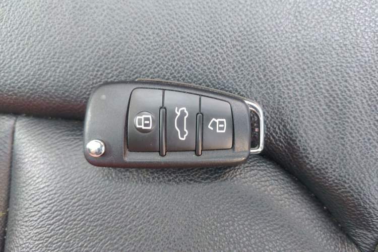 Used Audi A3 2015 Sportback 35 TFSI Millionth Anniversary Comfort Model Vehicle Key