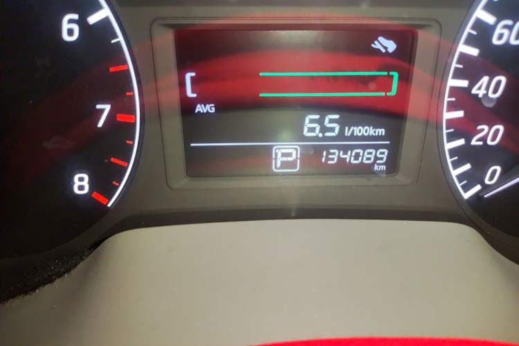 Used Nissan Sylphy 2012 1.6 XL CVT Luxury Edition Odometer Close Up