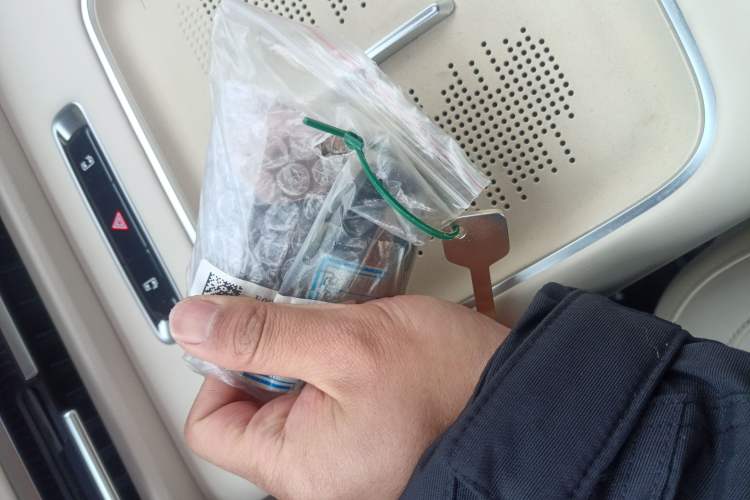 Used VOYAH Dream 2025 EV Four-Wheel Drive Flagship Kunpeng Edition
