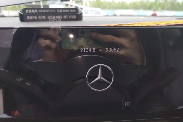 Used Mercedes-Benz GLB 2021 GLB 200 Fashion Model Odometer Close Up
