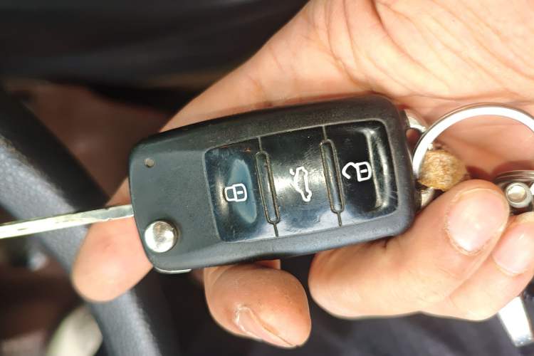 Used Volkswagen Polo 2013 1.4L Manual Fashion Edition Vehicle Key