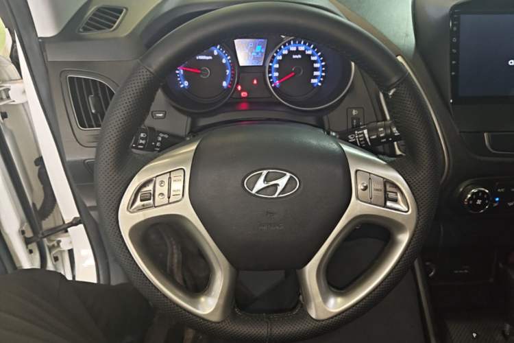 Used Hyundai ix35 2015 2.0L Automatic 2WD Comfort Edition China V Standard
