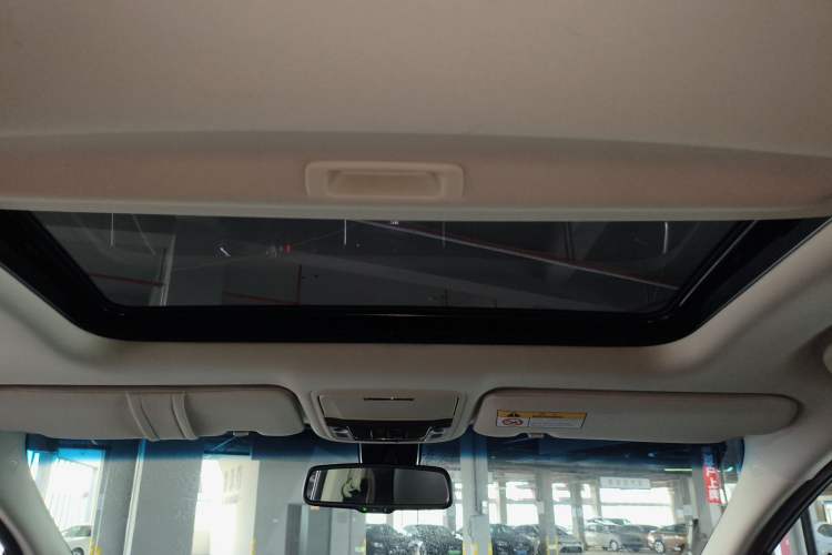 Used Honda Elysion 2016 2.4L Supreme Edition Headliner