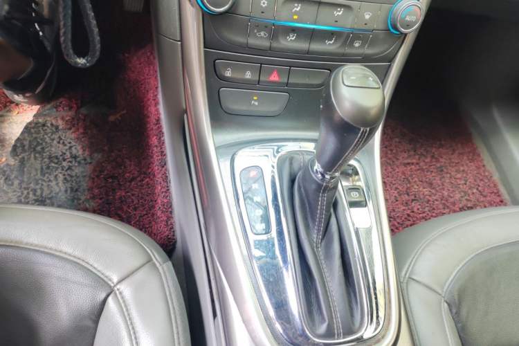 Used Chevrolet Malibu 2012 2.0L Automatic Luxury Edition
