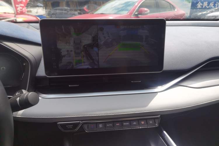 Used Geely Auto Preface 2021 Revised Version 2.0TD Luxury Edition Audio And AC Panel