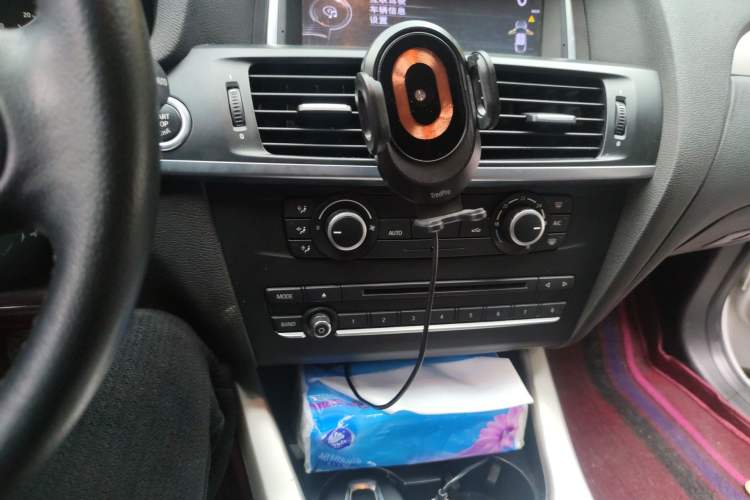 Used BMW X3 2016 sDrive20i Audio And AC Panel