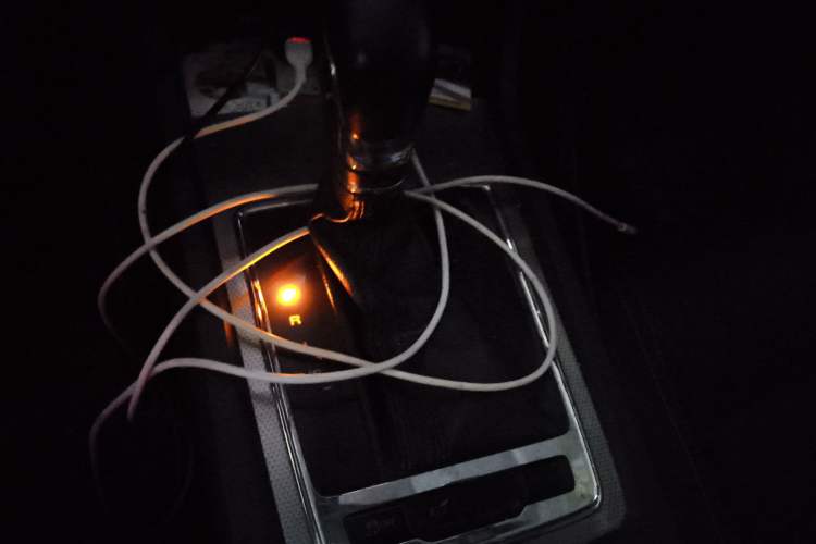 Used Roewe i6 2017 20T Automatic Flagship Edition Gear Lever