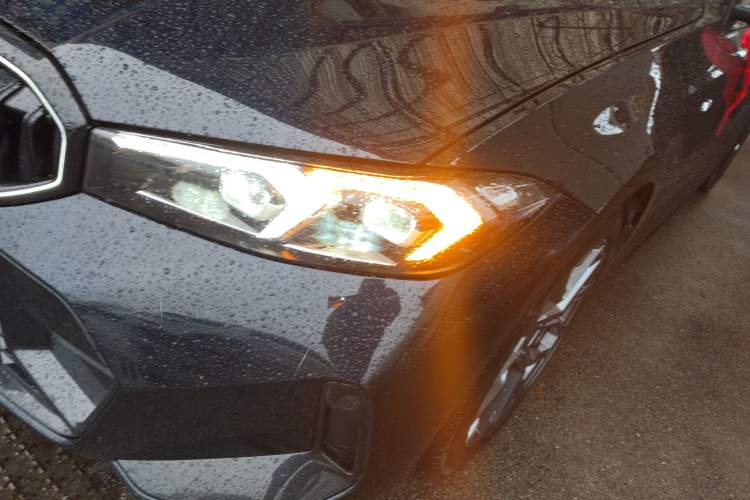 Used BMW 3 Series 2025 330Li M Sport Shadowline Package
