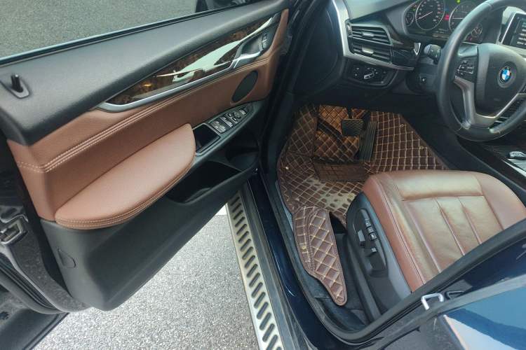 Used BMW X5 2017 xDrive28i Driver Seat