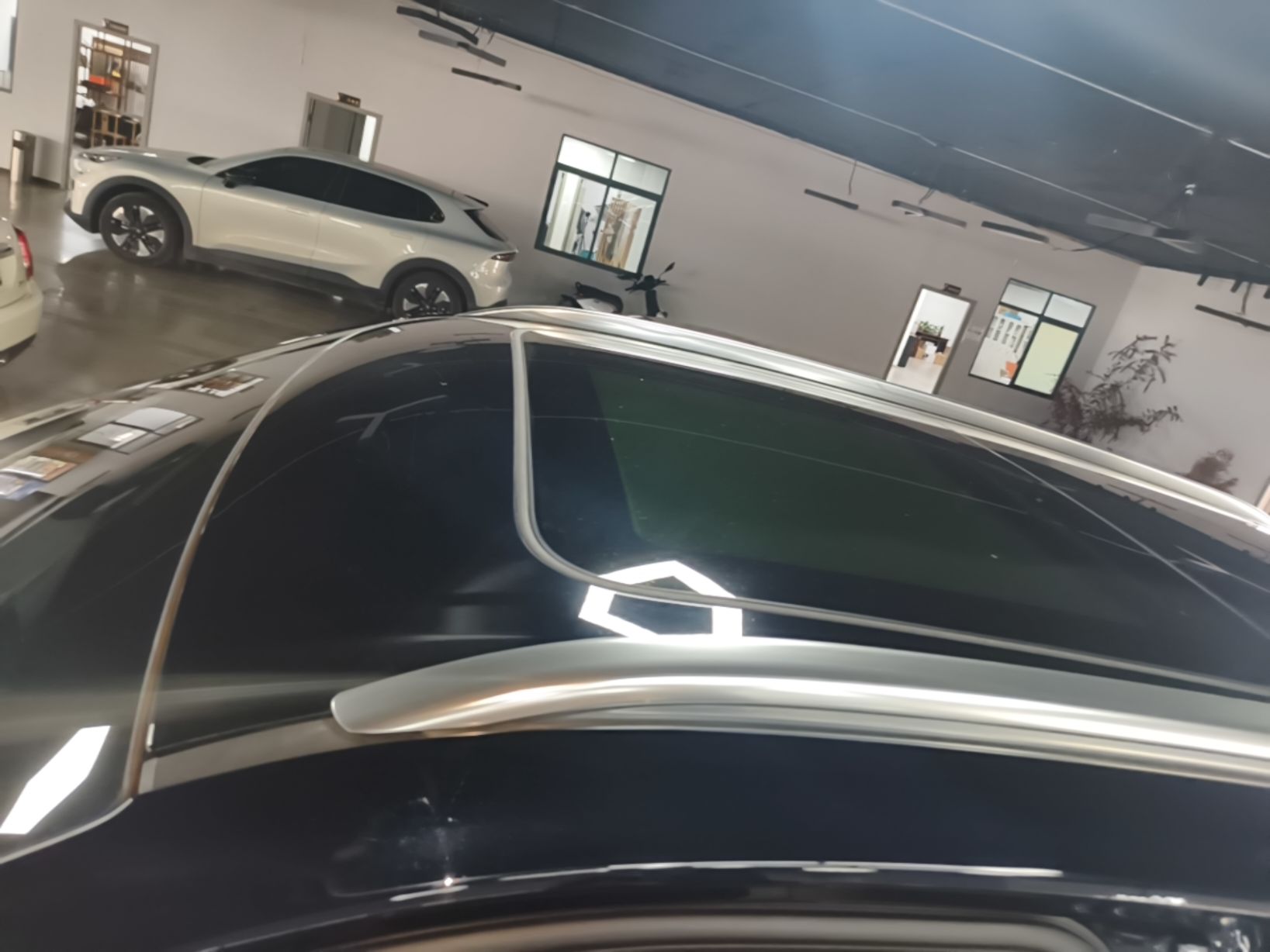 Hongqi HS5 2026 Model 2.0T Two-Wheel Drive Qi Xiang Pro Edition — снимка 7