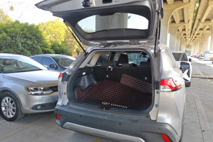 Used Toyota Corolla Cross 2023 2.0L Pioneer Edition
