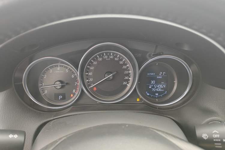 Used Mazda CX-5 2015 2.0L Automatic Two-Wheel Drive Urban Version
