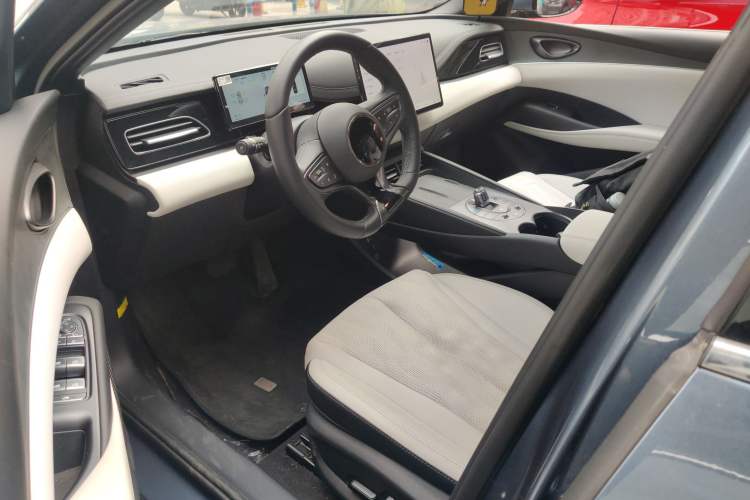 Used BYD Seal 06 New Energy 2025 DM-i Smart Drive 120KM Deluxe Model Left Front Seat