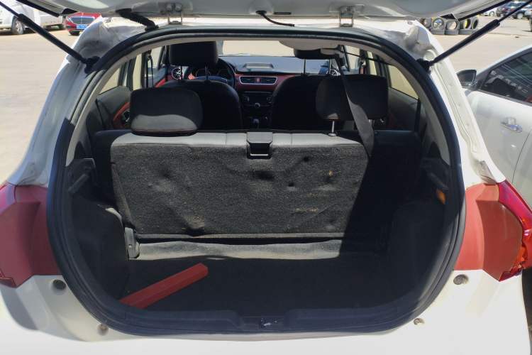 Used Haval H1 2015 1.5L Manual Urban Model