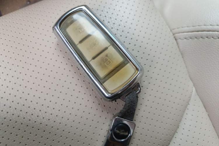 Used Zotye Domy X5 2017 Platinum Edition 1.5T Manual Luxury Model Vehicle Key