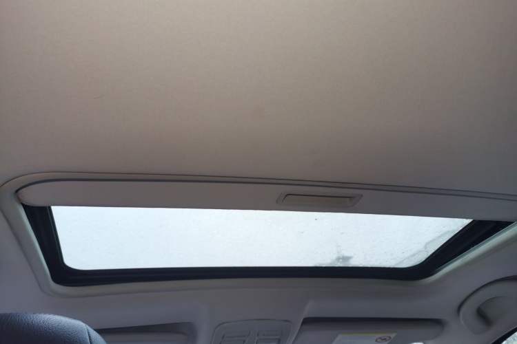 Used Dongfeng Aeolus H30 2010 1.6L Automatic Prestige Edition