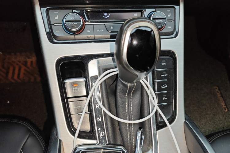 Used Geely Auto Emgrand X7 Sport 2016 1.8TD Automatic Smart Model
