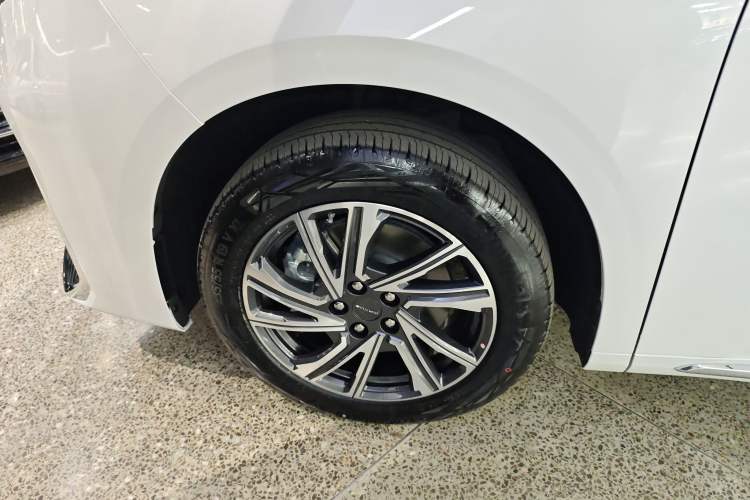 Used SAIC MAXUS Dajia 9 2024 Restyled Super Hybrid Long-Range Forest Edition 7-Seater