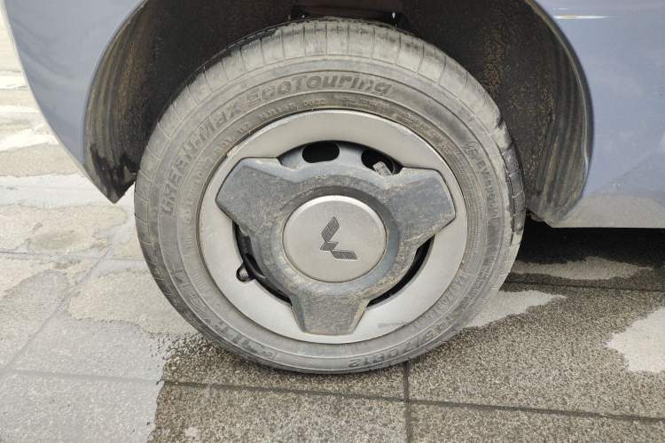 Used Wuling Hongguang MINIEV 2021 Macaron Premium Model – Lithium Iron Phosphate Exterior 5