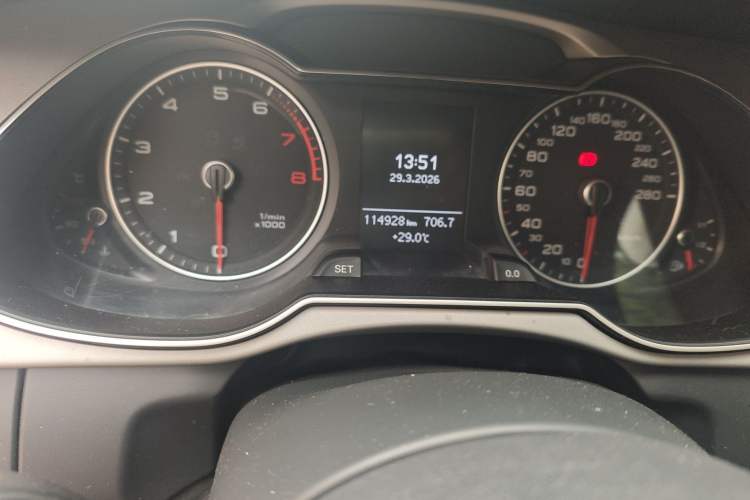 Used Audi A4L 2016 35 TFSI Collector's Edition Automatic Standard Model
