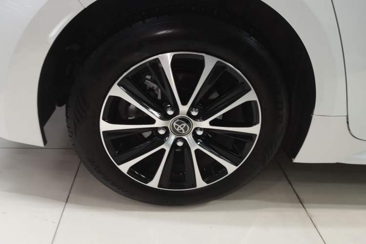 Used Toyota Levin 2023 Smart Electric Hybrid Dual-Engine 1.8L Leading Edition Right Rear Wheel Hub